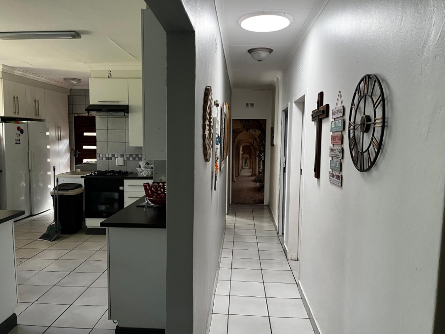 3 Bedroom Property for Sale in La Hoff North West